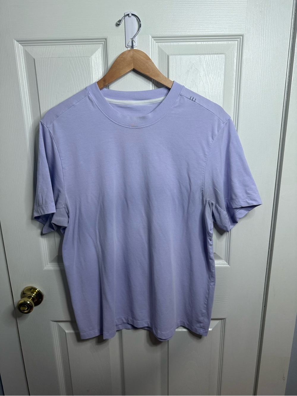LULULEMON Men's Lavender zeroed in crewneck
